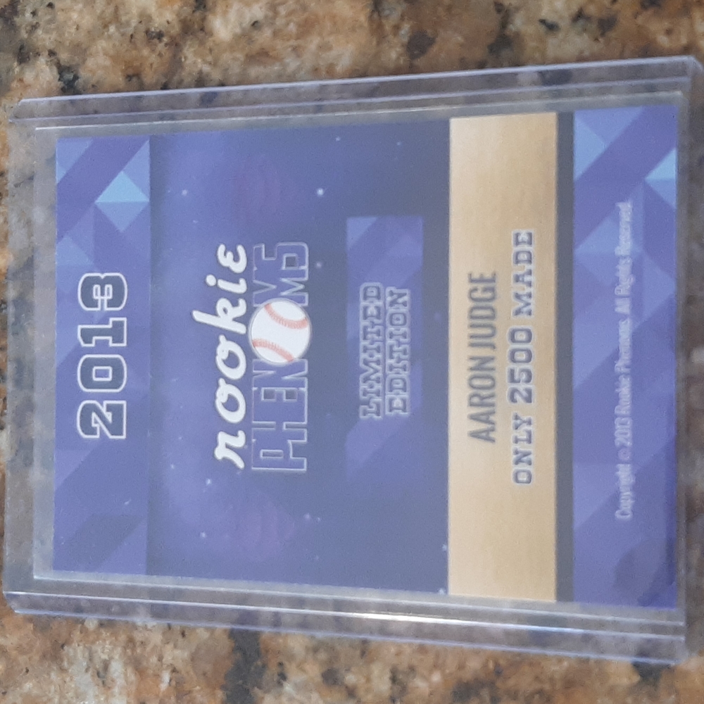 Aaron Judge Rookie Card - Picture 2 of 2